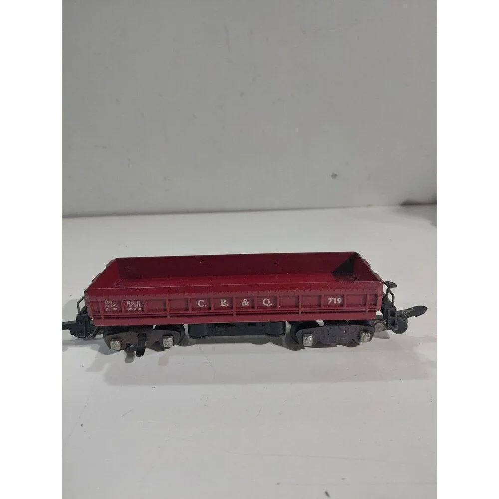 American Flyer 719 S Gauge Model Railroad CB & Q Operating Coal Dump Car